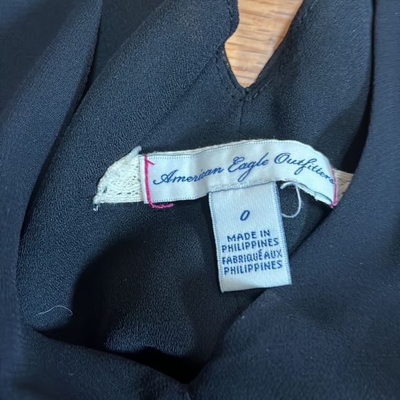 Little black dress sz 0. - Picture 2 of 3